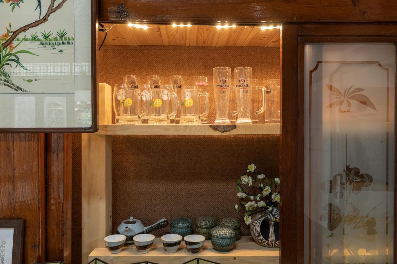 Nhà khách Dongmyo Hanok Sihwadang - Private Korean Style House In The Center With A Beautiful Garden